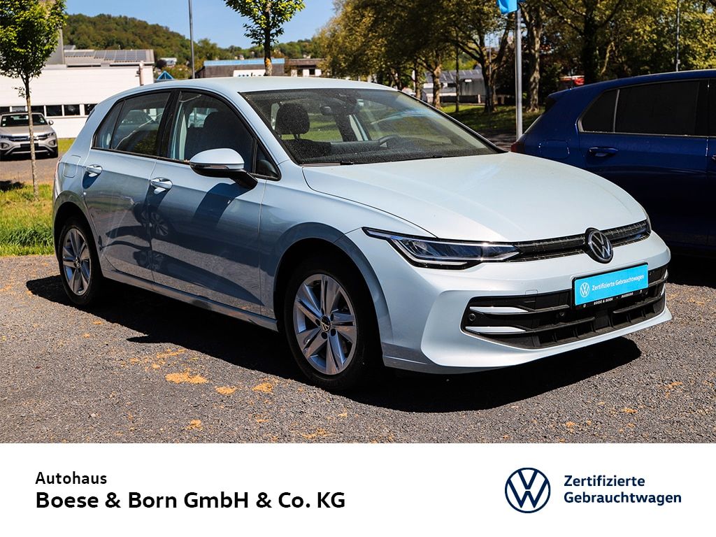 Volkswagen Golf Life 1.5 TSI LED APP-CONNECT SITZHZG foto 3