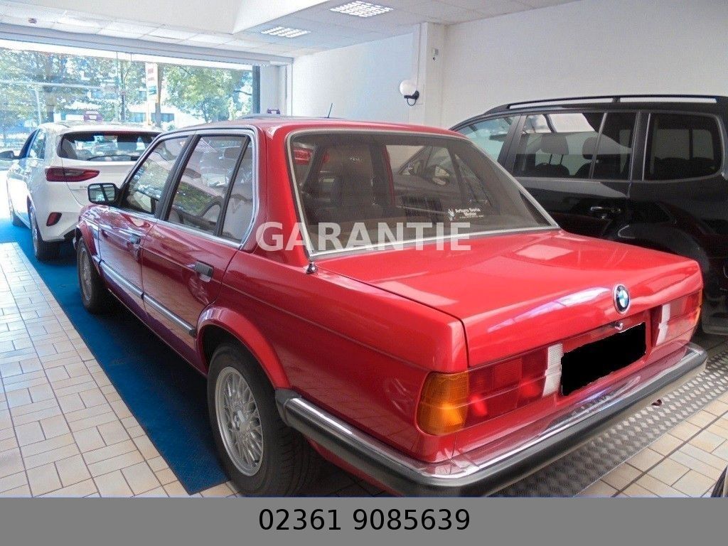 Fahrzeugabbildung BMW 316 E30 Limo Orginal 66Tkm/Mit H-Kennzeihen