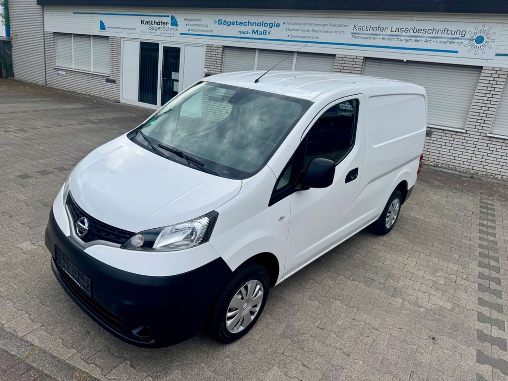 2017 Nissan NV200