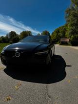 Volvo S60 B5 AWD Ultimate Dark Auto Ultimate Dark - gebrauchte Volvo S60 aus dem Jahr 2023