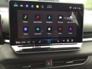Volkswagen T-Roc - 9
