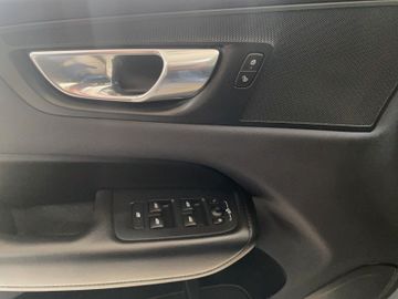 Volvo XC60 - 10