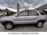 Kia Sportage 2.0 16V LX 2WD°Teilleder°Navi°Klimaauto - Kia Sportage LX mit Benzin-Antrieb