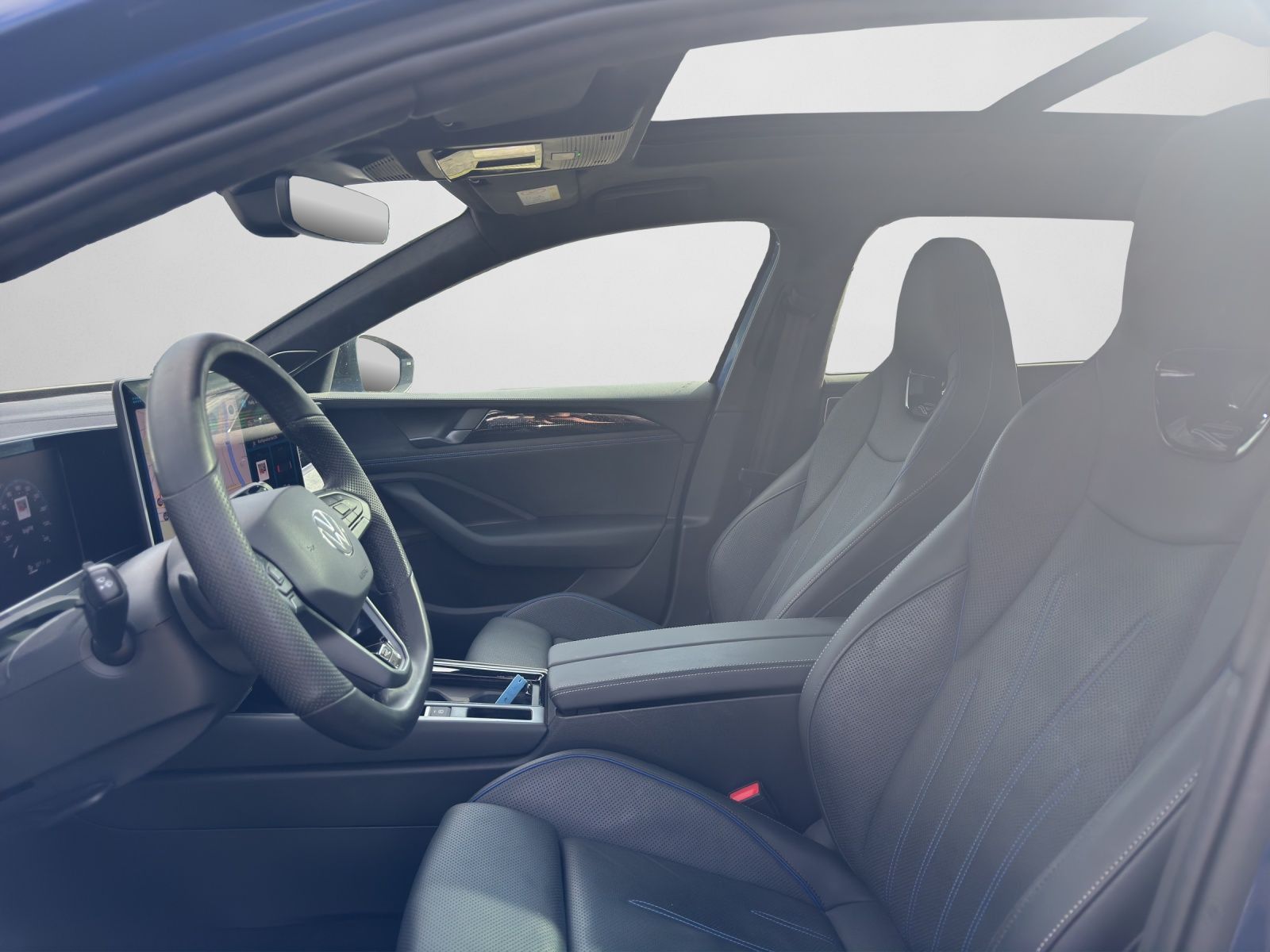 Volkswagen Passat - Bild 13