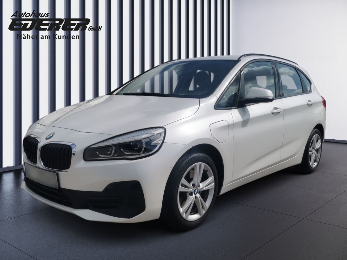 BMW 225 Active Tourer xe Advantage  Park-Assistent N imagem 2