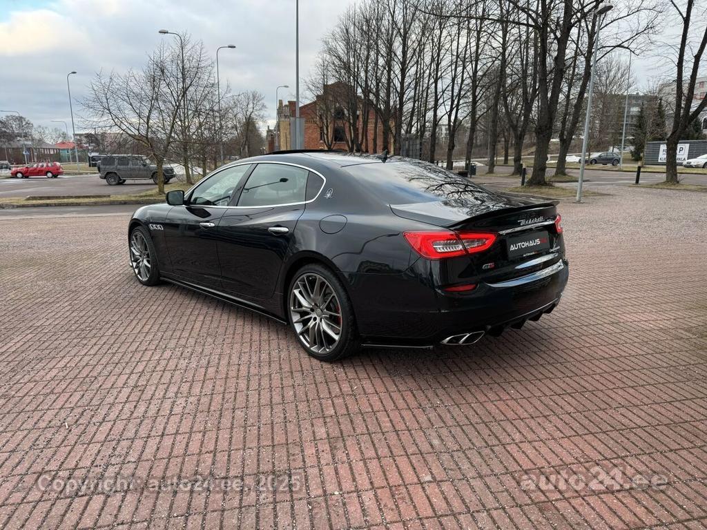 Maserati Quattroporte
