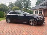 Mercedes-Benz A 180 SCORE! SCORE!
