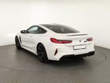 BMW M8 Competition xDrive Laser ACC Navi 360° - BMW M8: Coupé