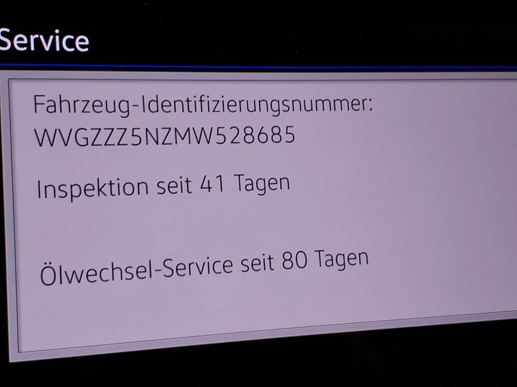 Volkswagen Tiguan R 4Motion 2.0 TSI AHK*Tempo*PDC*RFK*Nav