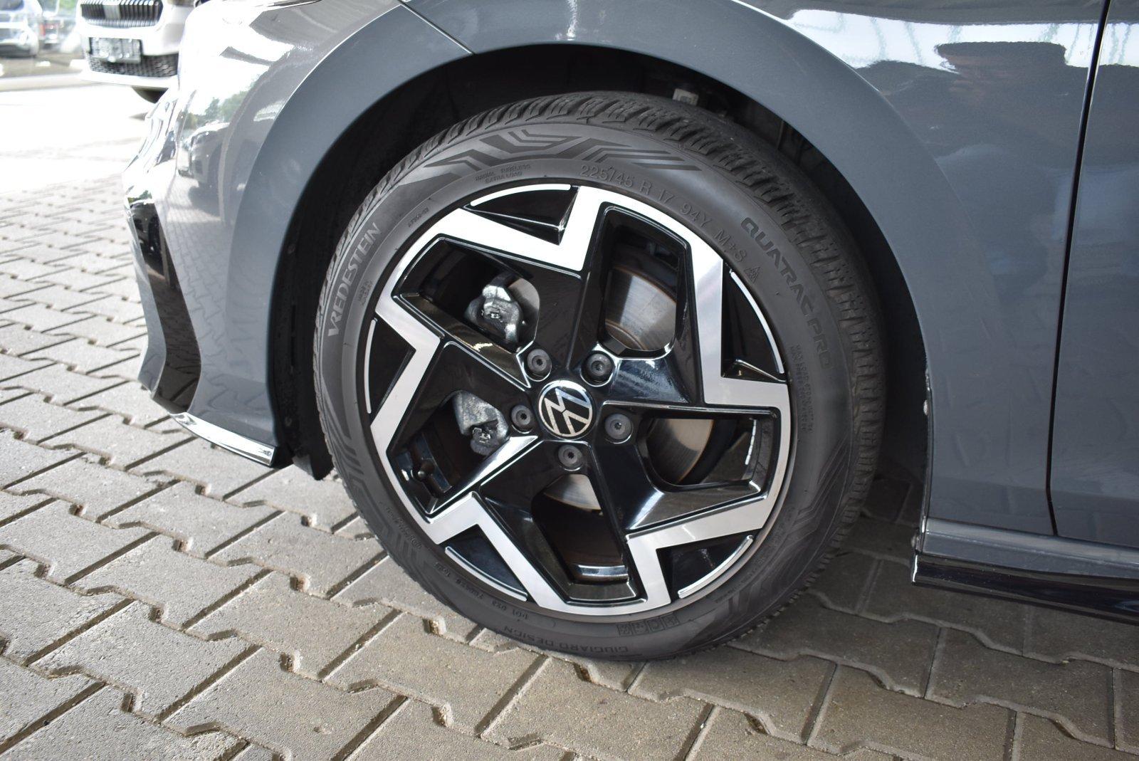 Volkswagen Golf VIII 1.5 eTSI R-Line APP LED Winterpaket, миниатюра 2