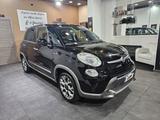 Fiat 500L 1.3 MTJ 95 CV AUTOM. Trekking Panorami - schwarze Fiat 500L Trekking