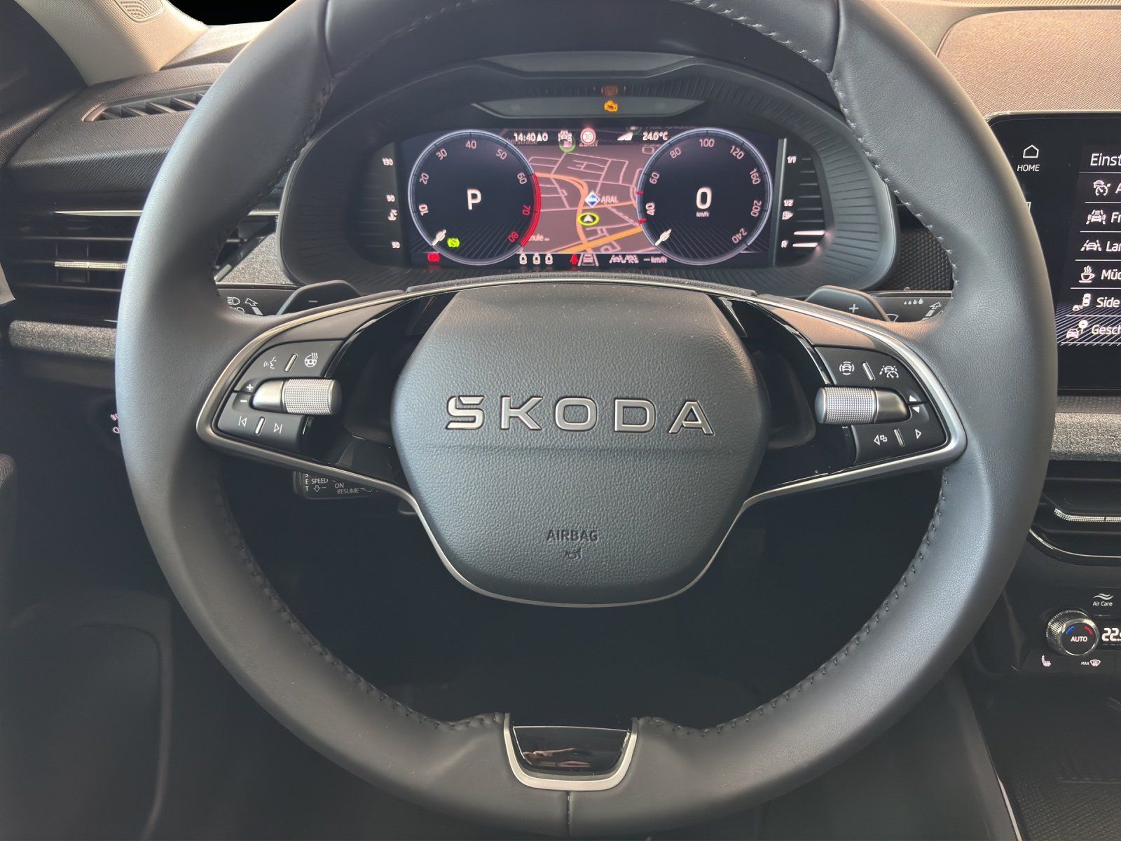 Fahrzeugabbildung SKODA Scala Tour 1,0 TSI 85 kW DSG