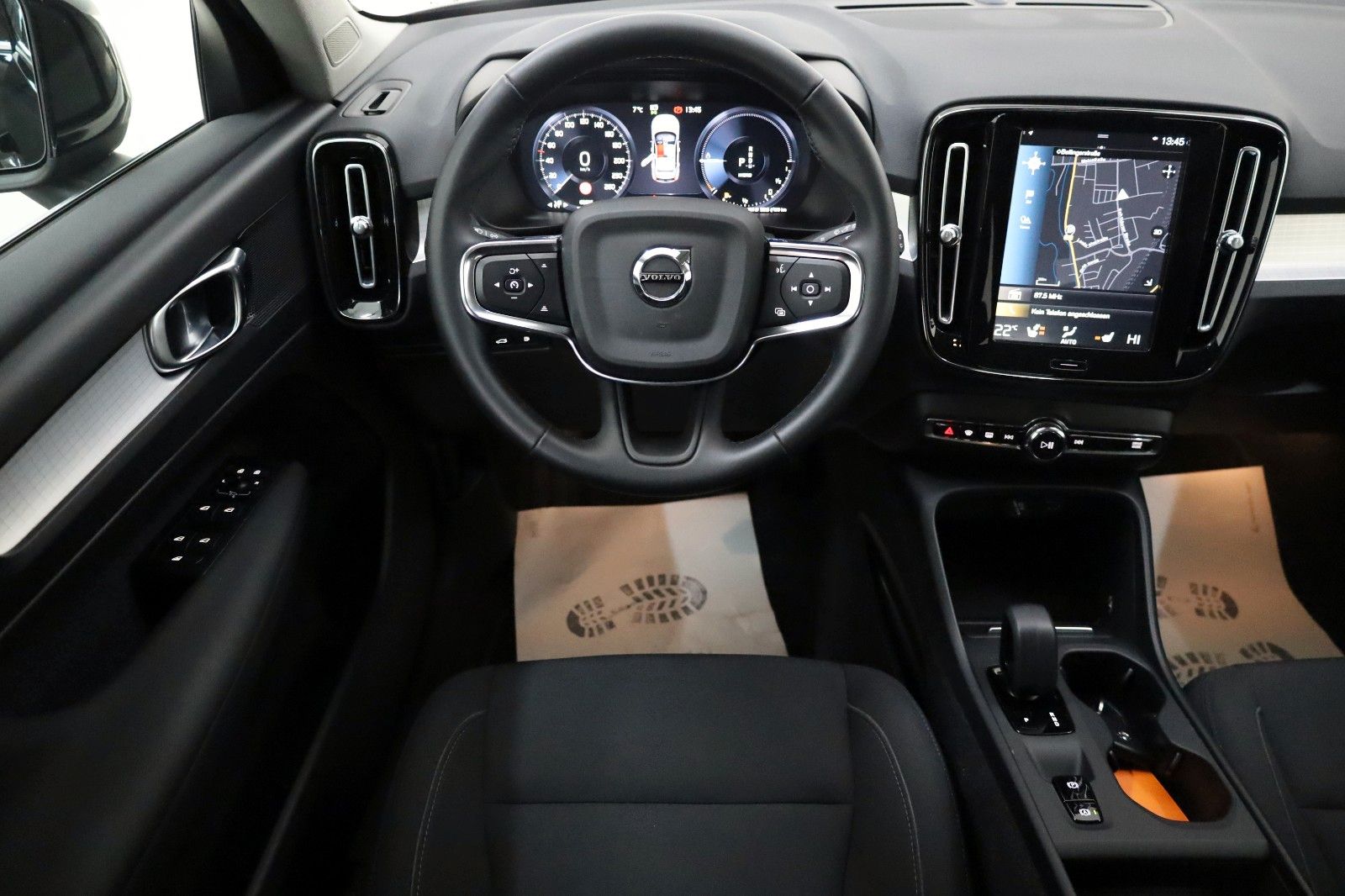 Fahrzeugabbildung Volvo XC40 T4 Recharge, Inscription,Navi,ACC, CarPlay