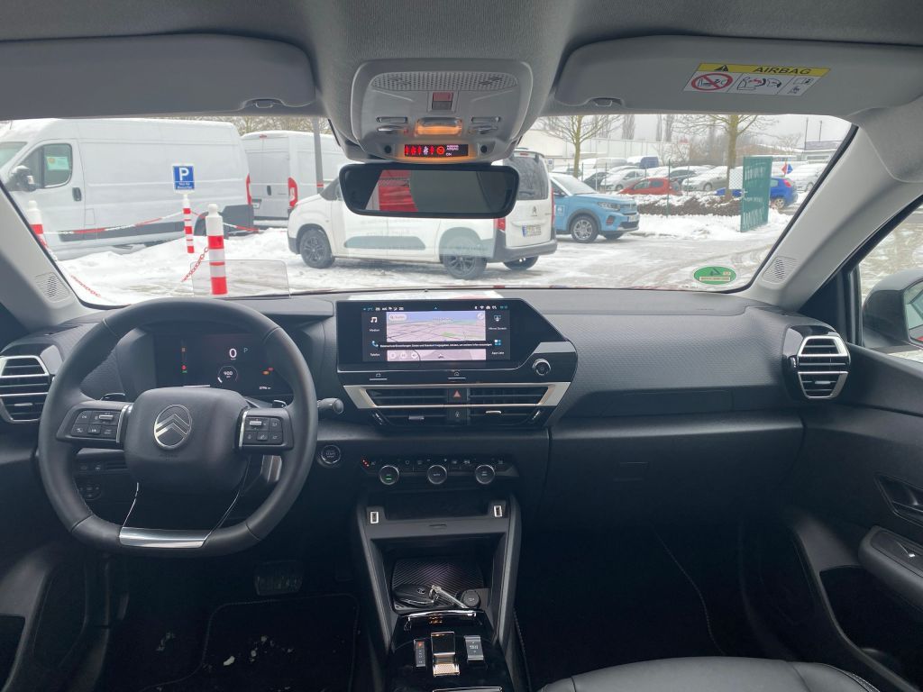 Fahrzeugabbildung Citroën C4 Benzin 130 Automatik MAX *Winter+Techno-Pak*