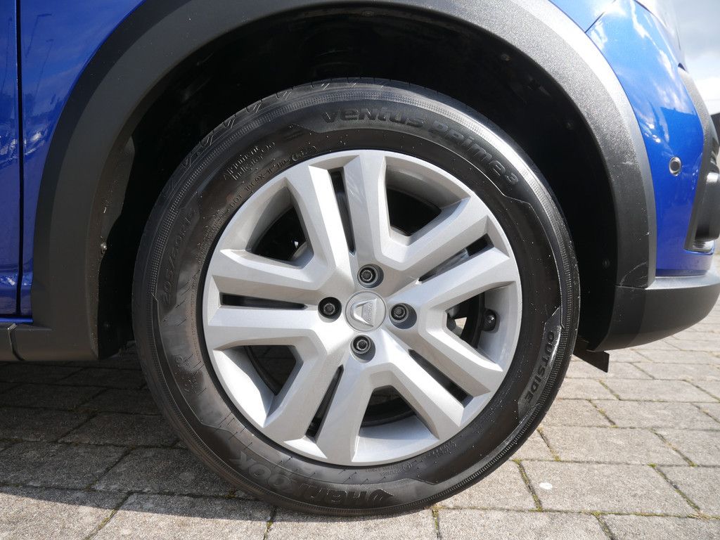 Fahrzeugabbildung Dacia Sandero Stepway Comfort TCe 90 SHZ NAVI AHK LED