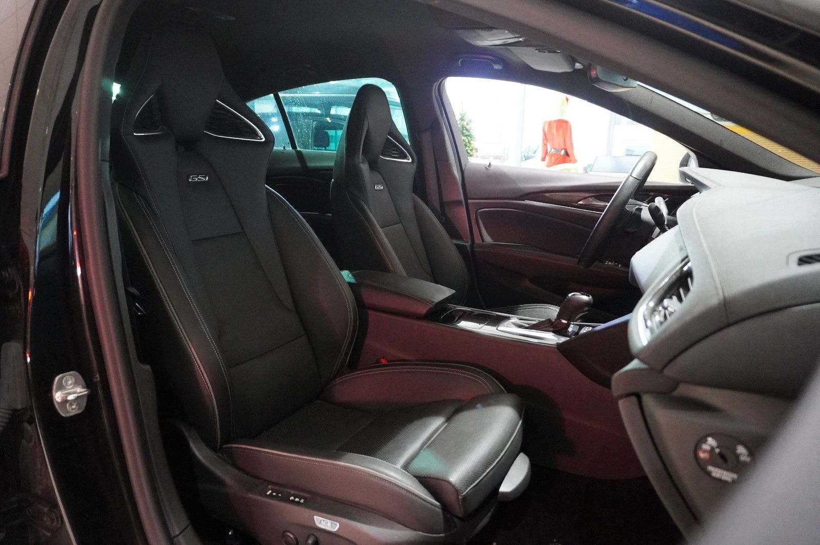 Fahrzeugabbildung Opel Insignia B GS GSi 4x4 PERFORMANCE/20"ALU/MASSAGE