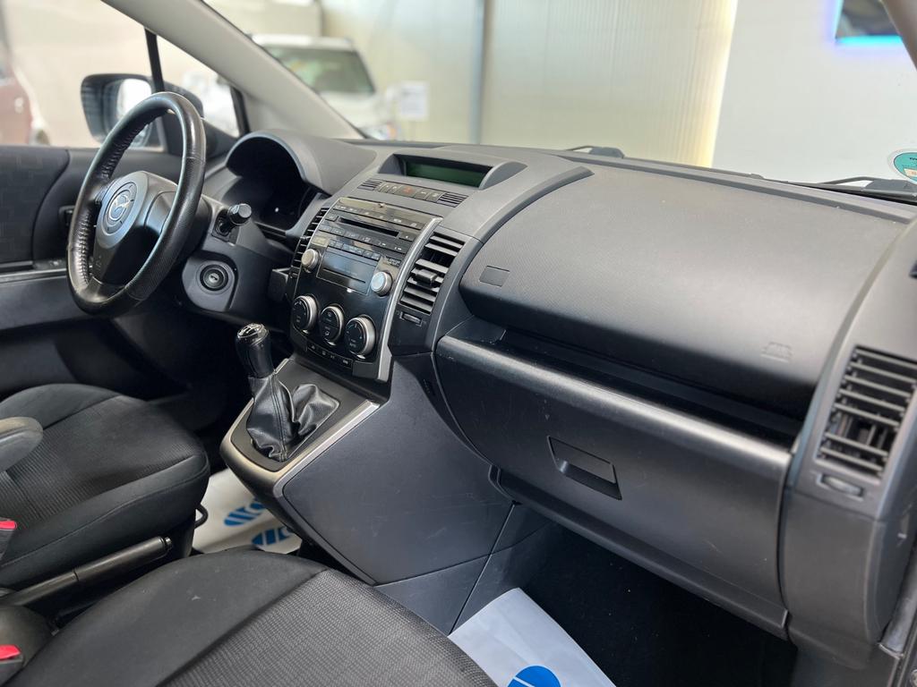 Mazda 5