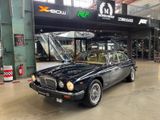 Jaguar XJ12