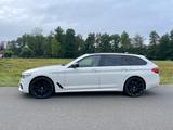 BMW 530d T - M-Paket, HUD, AHK, Sitzbelüftung, Panno - BMW 530: Kombi, 530d M Paket
