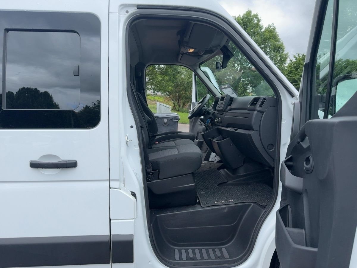 Fahrzeugabbildung Renault Master Kasten L2H2 3,5dCi 150 FAP AHK Kamera