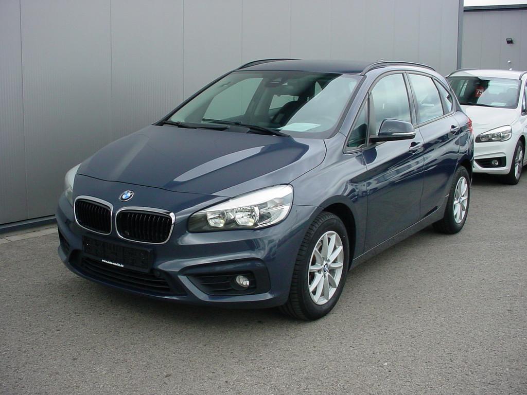 BMW 218i Active Tourer *PDC*Navi*Dachreling