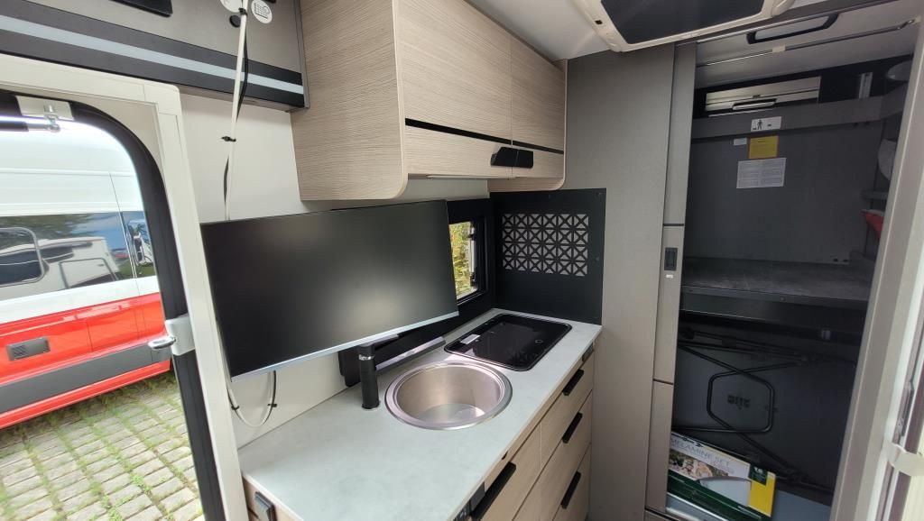Autohaus Zimpel -  Challenger X250 Dachklima+TV+SAT+Lift77 - Bild 7