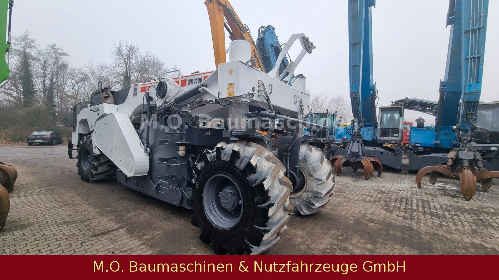 Fahrzeugabbildung Wirtgen WR 2400/ Kaltrecycler /2,40 m/