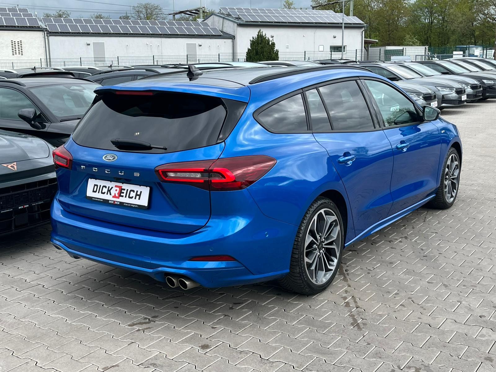 Fahrzeugabbildung Ford Focus 1.0 ST-Line X MATRIX*B&amp;O*ACC*KAM*APP*LHZ