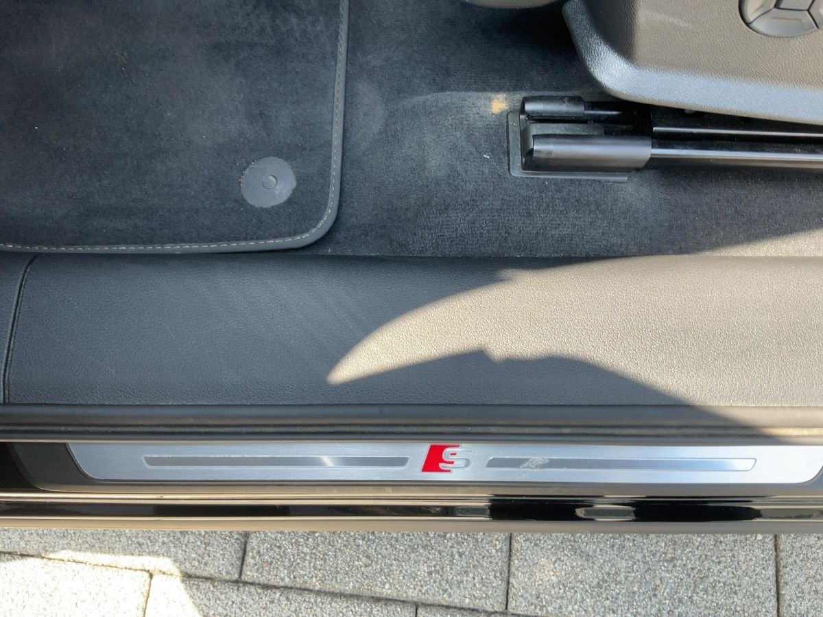 Audi Q8 e-tron - Bild 18