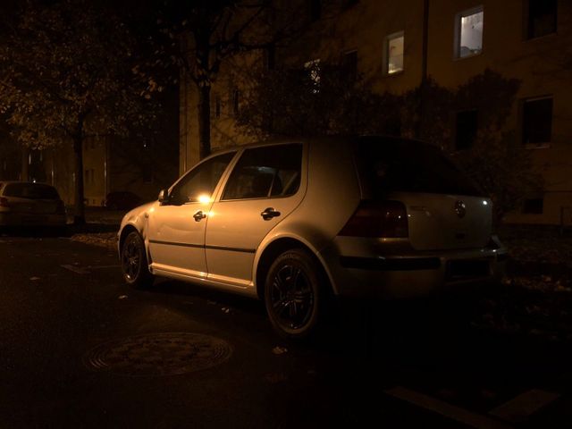 Volkswagen Golf IV - Top Zustand, TÜV 06/25, nur 96.0...