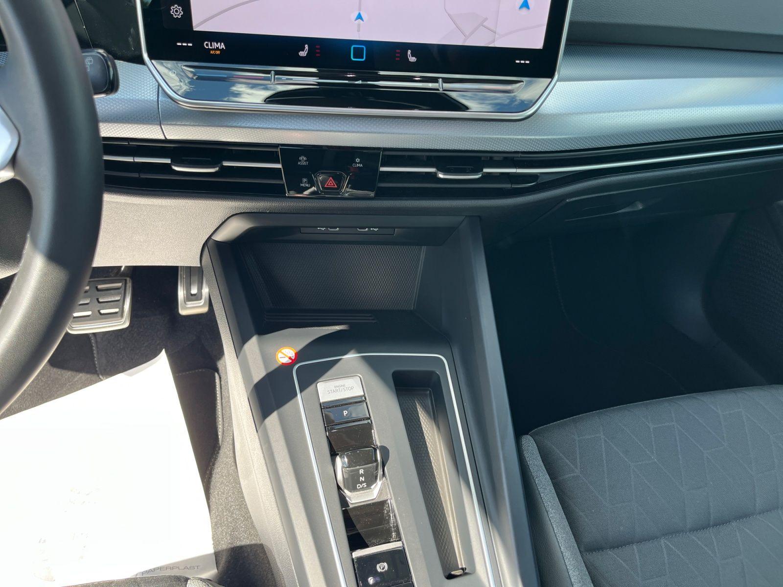 Volkswagen Golf VIII 1.5eTSI DSG Energy Navi LED Kamera, миниатюра 9