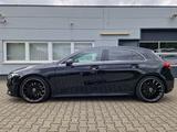 Mercedes-Benz A 220 AMG Line *R-Kamera*Standheizung - schwarze Mercedes-Benz A 220