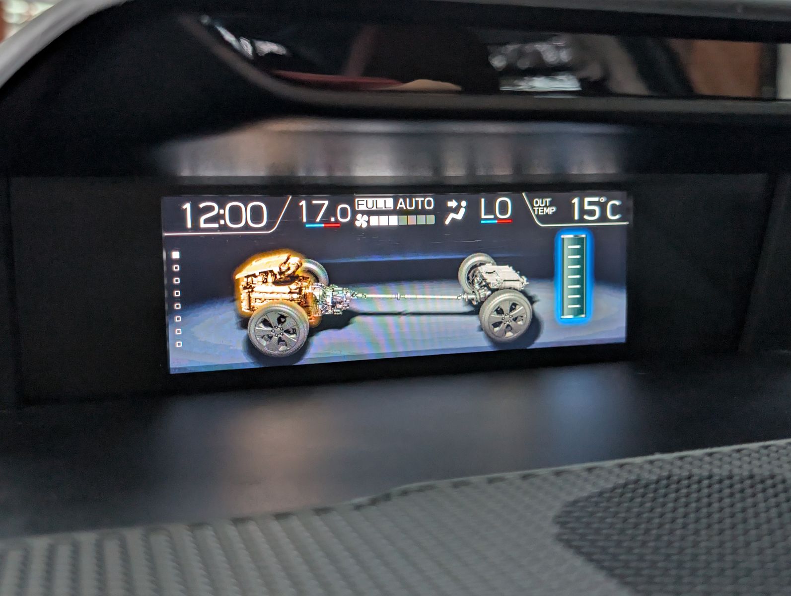 Fahrzeugabbildung Subaru Forester 2.0ie MHEV PLATINUM ACC LED PANO LEDER
