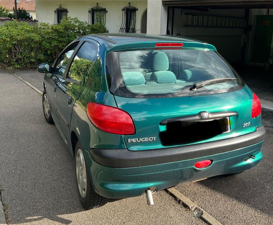 Peugeot 206