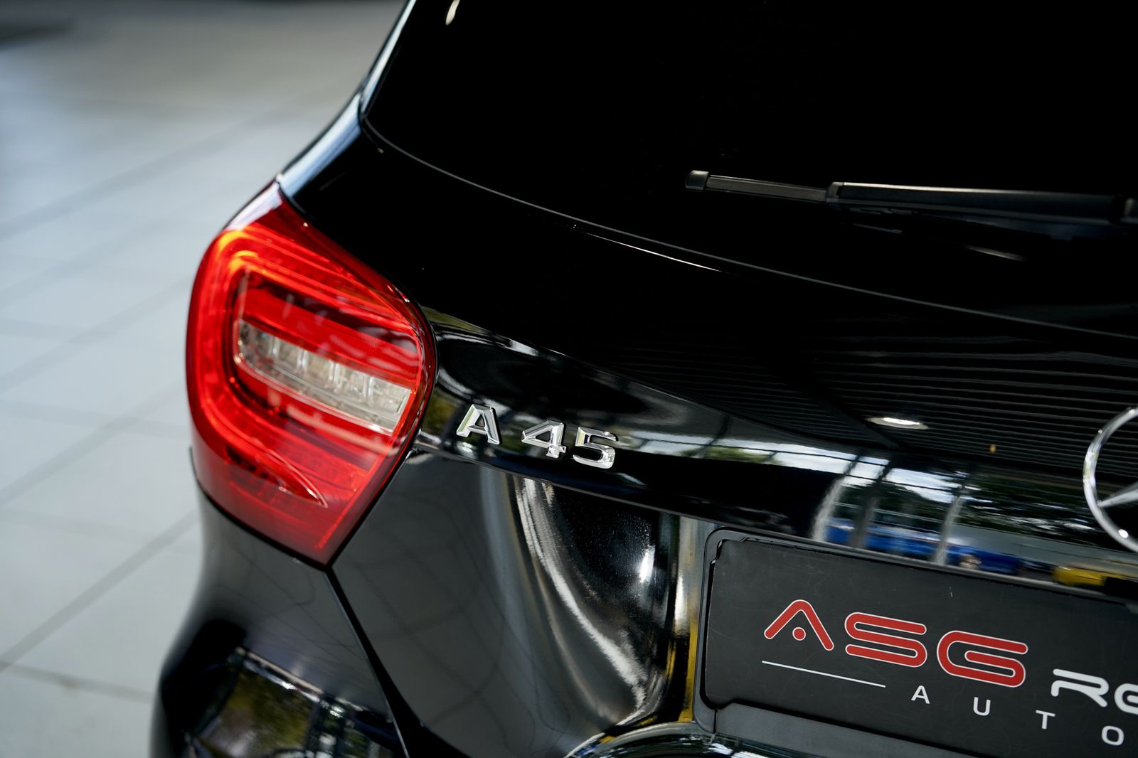 Mercedes Benz A 45 Amg