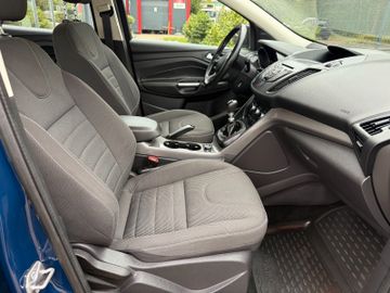 Ford Kuga - 7