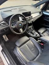BMW 220 Gran Tourer xDrive *M Sportpaket-7 Sitze-HUD - mit Diesel-Antrieb Autos in Minden: Kleinbus