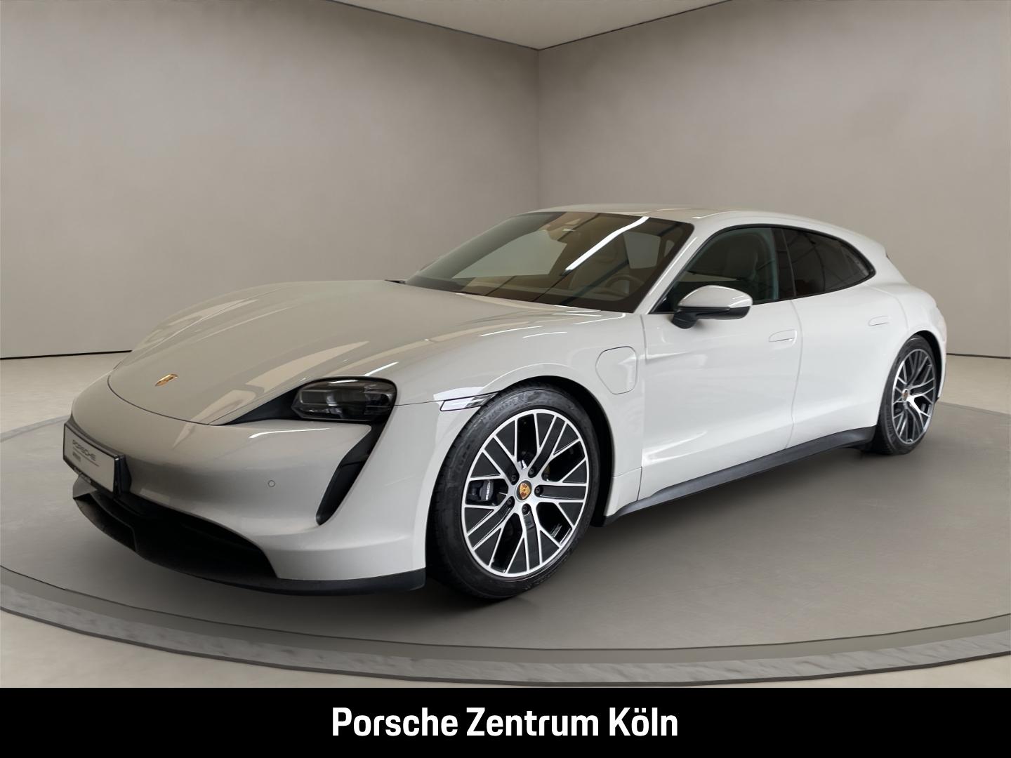 Porsche Taycan Sport Turismo Luftfederung Rückfahrkamera