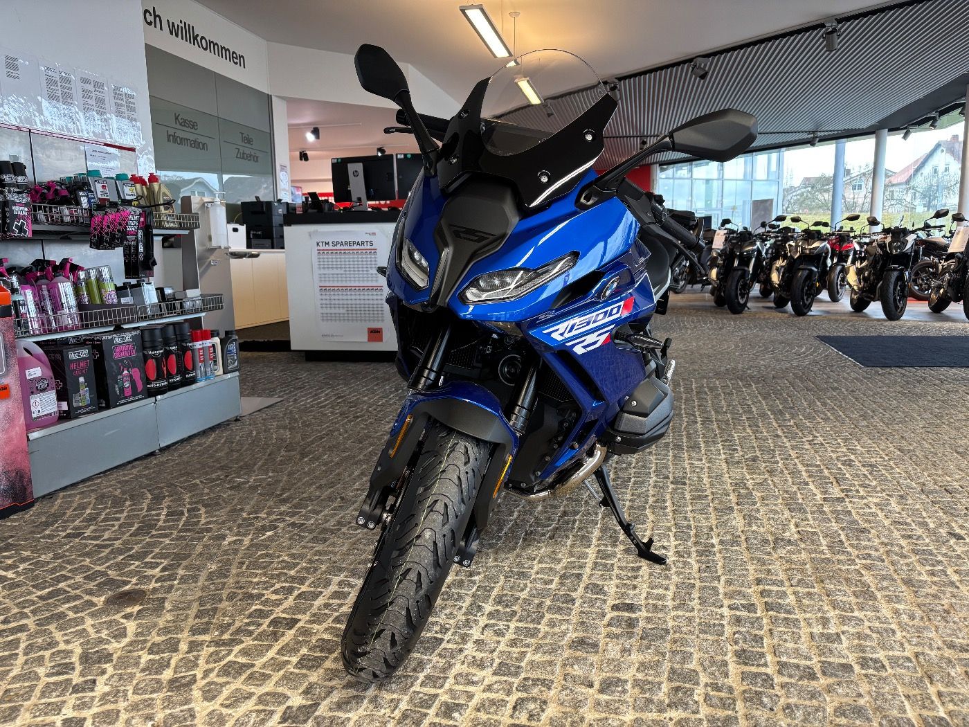Fahrzeugabbildung BMW R 1300 RS 4 Pakete