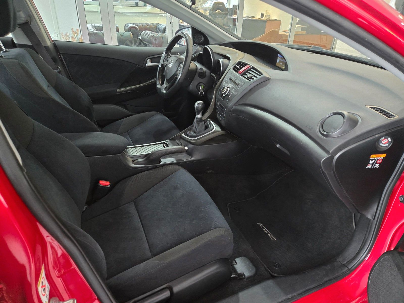 Fahrzeugabbildung Honda Civic Lim. 5-trg. 1.4 Sport