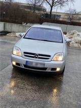 Opel Vectra  16V Elegance - gebrauchte Opel Vectra aus dem Jahr 2003