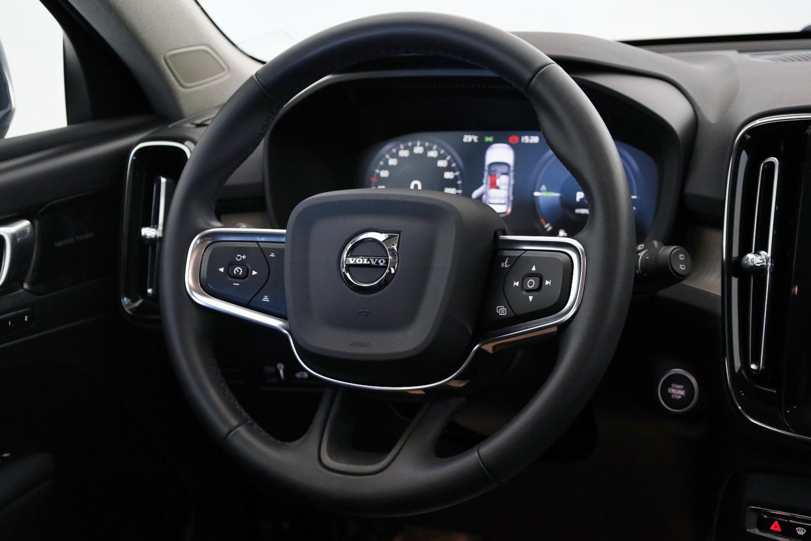 Fahrzeugabbildung Volvo XC40 Inscription T4,Leder,Navi,LED,SH,Kamera,H&K