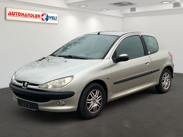 Peugeot 206 1.6 16V Grand Filou