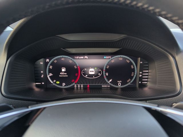 Karoq 1.5 TSI DSG TOUR LED+NAVI+GRA+PDC+SHZ+KLIM