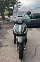Piaggio Beverly 300 i.e. S - PIAGGIO S BEVERLY
