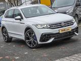 Volkswagen Tiguan R 4Motion Leder IQ.LIGHT Kamera ACC 20'' - Gebrauchtwagen in Hamm