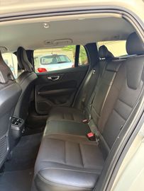 Volvo V60 - 11