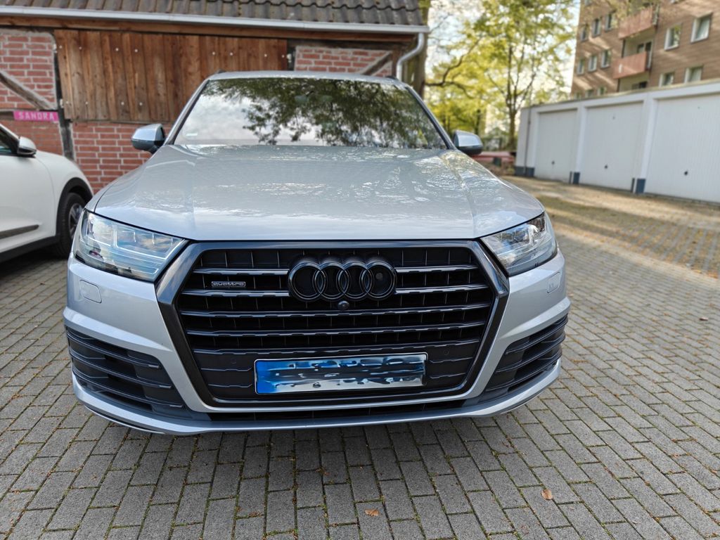 Image of Audi Q7