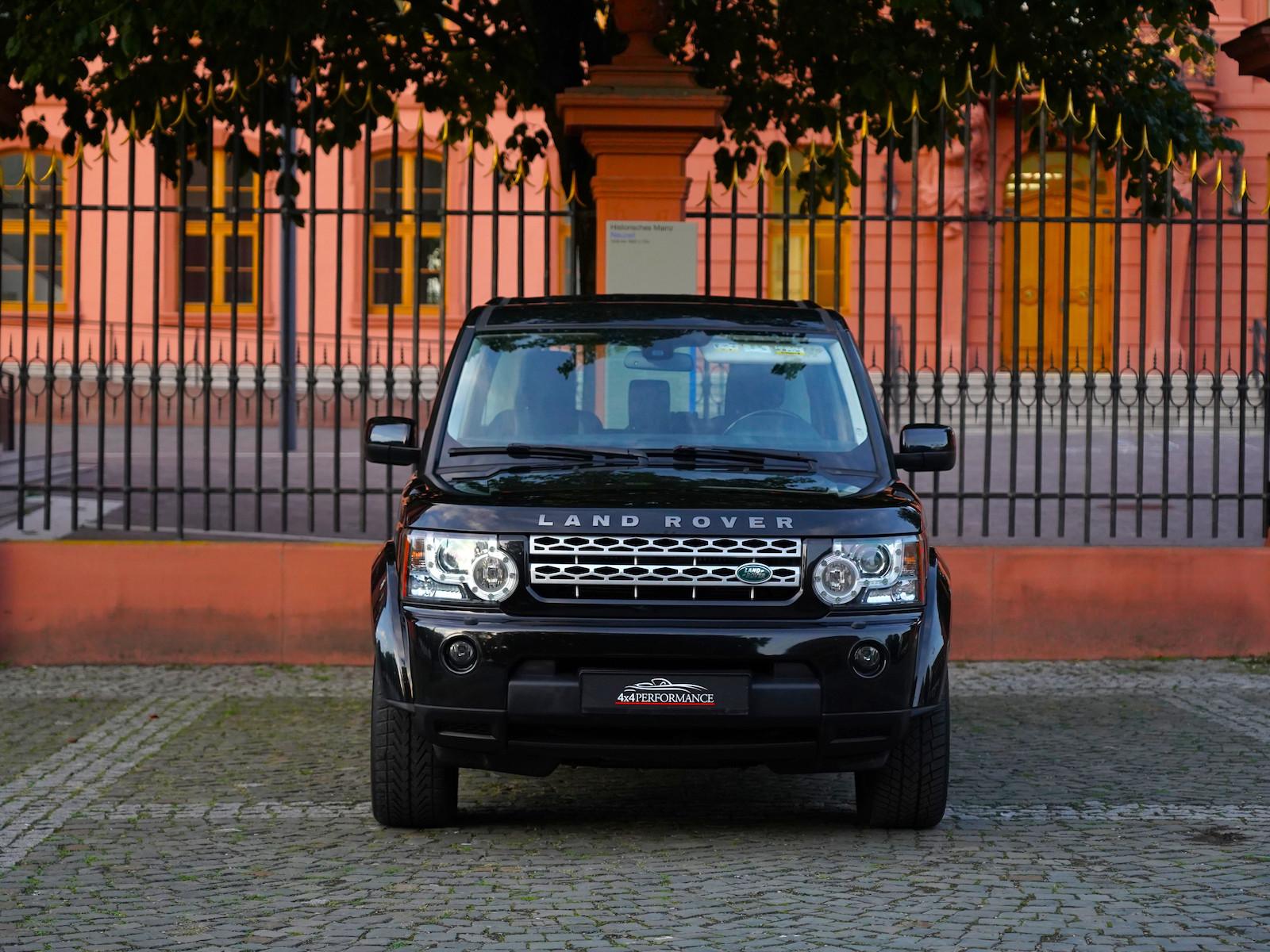 Land Rover Discovery 4 3.0 TDV6 Facelift | 245 ch | BVA | Suspension pneumatique | Caméra de recul | Cuir électrique chauffant | Attelage amovible 3 500 kg | Bi-xénon
