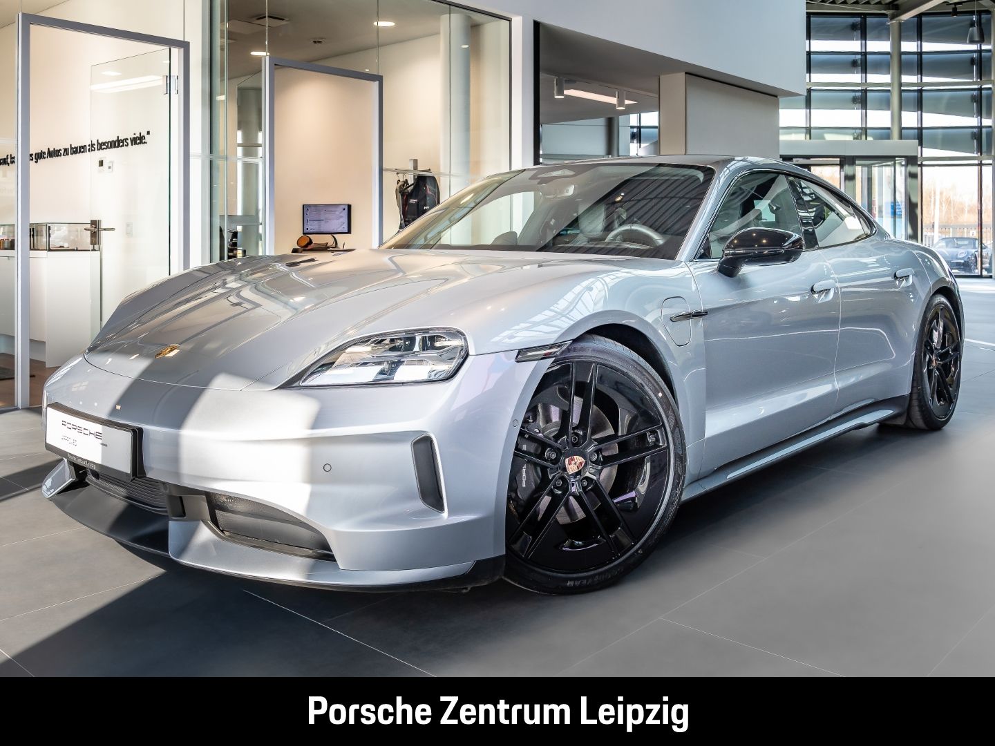 Porsche Taycan 4 Black Edition SportChrono InnoDrive Spo